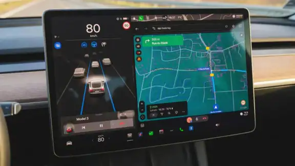 TaaDa: Android Auto pour Tesla screenshot