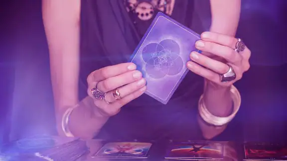 Đọc bài tarot screenshot